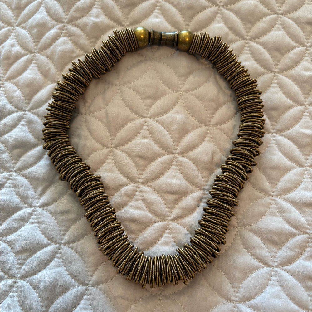 Sea Lily Spring Ring Necklace - Bronze
